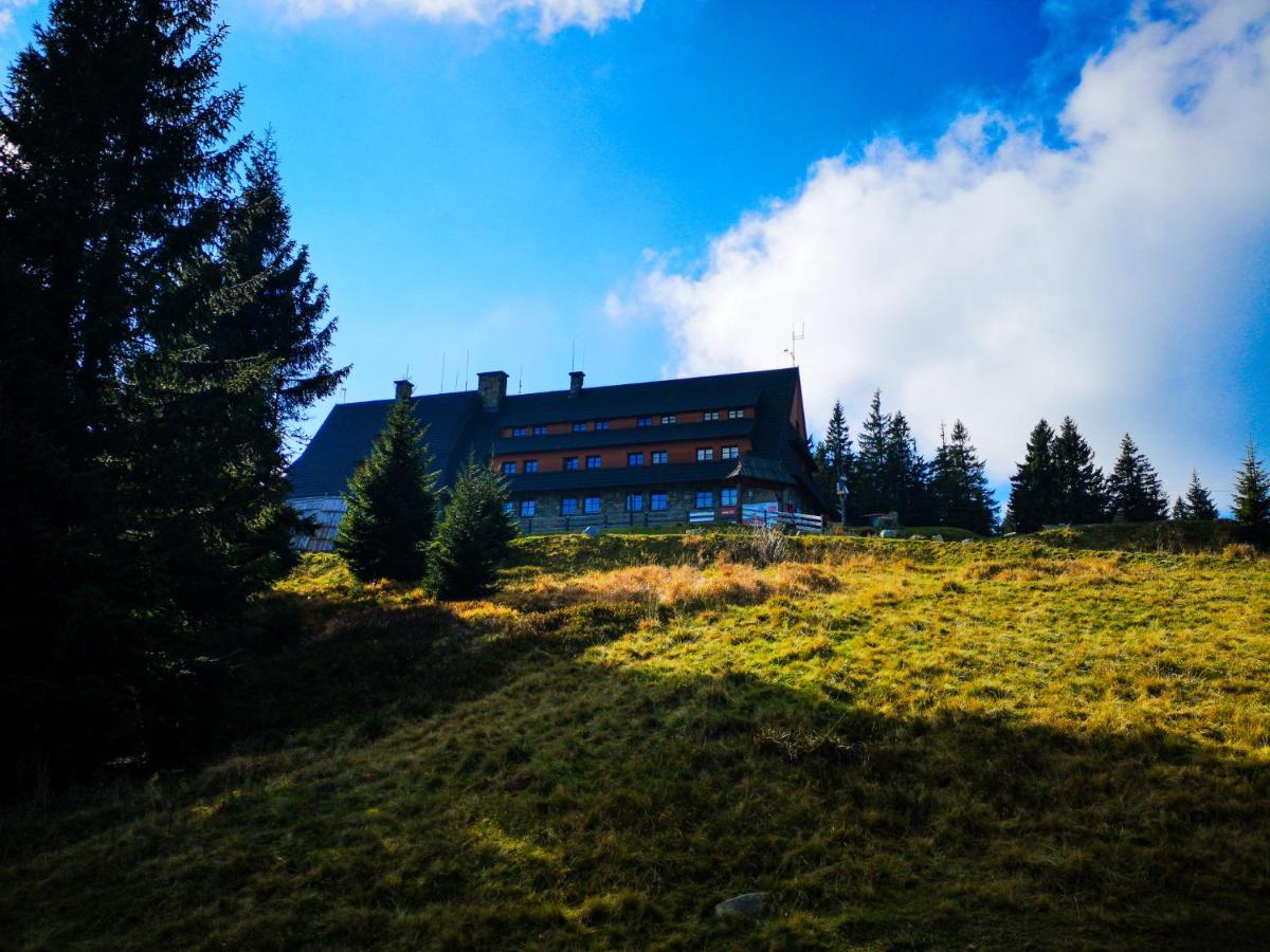 Em Gorce Resort Domki Z Sauna I Jacuzzi Waksmund Exterior photo